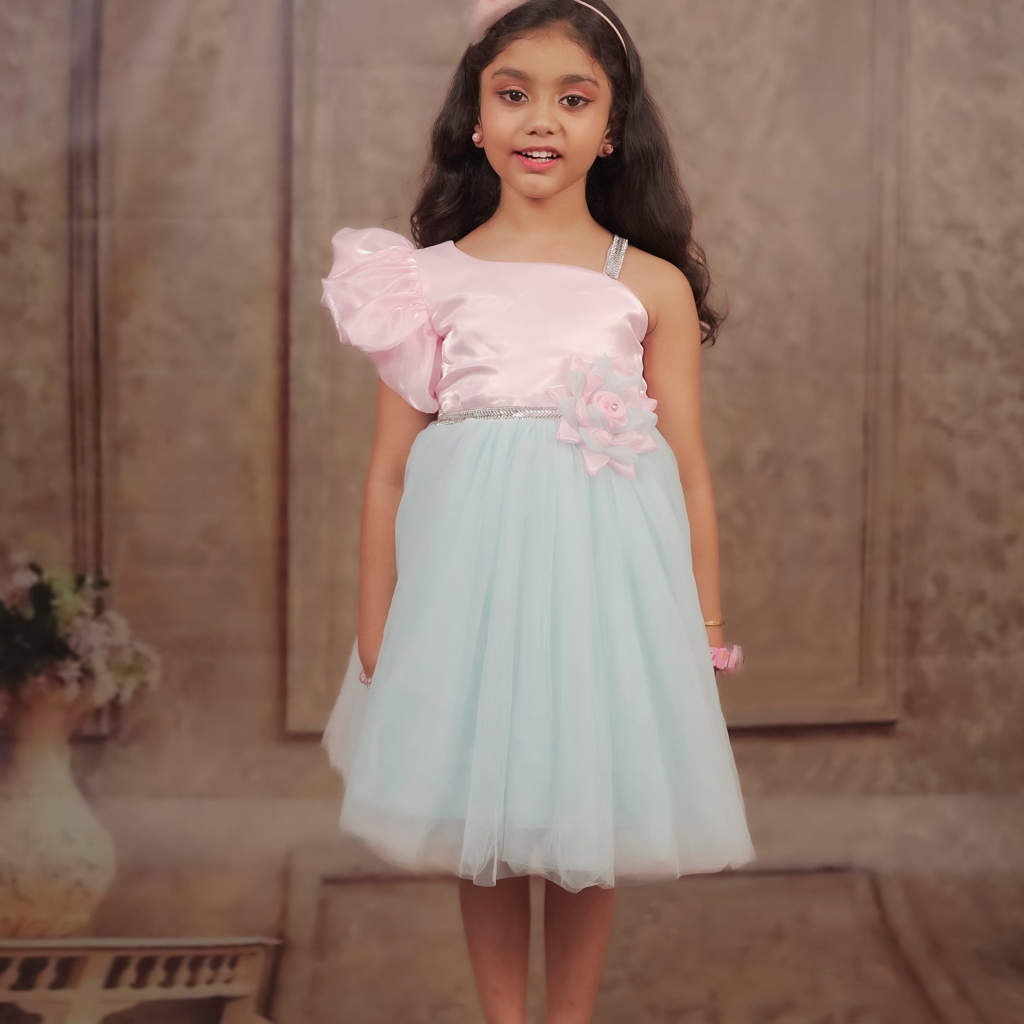 Pariari Girls Cotton Candy Bloom Dress with Ruffled Elegance and Floral Charm
