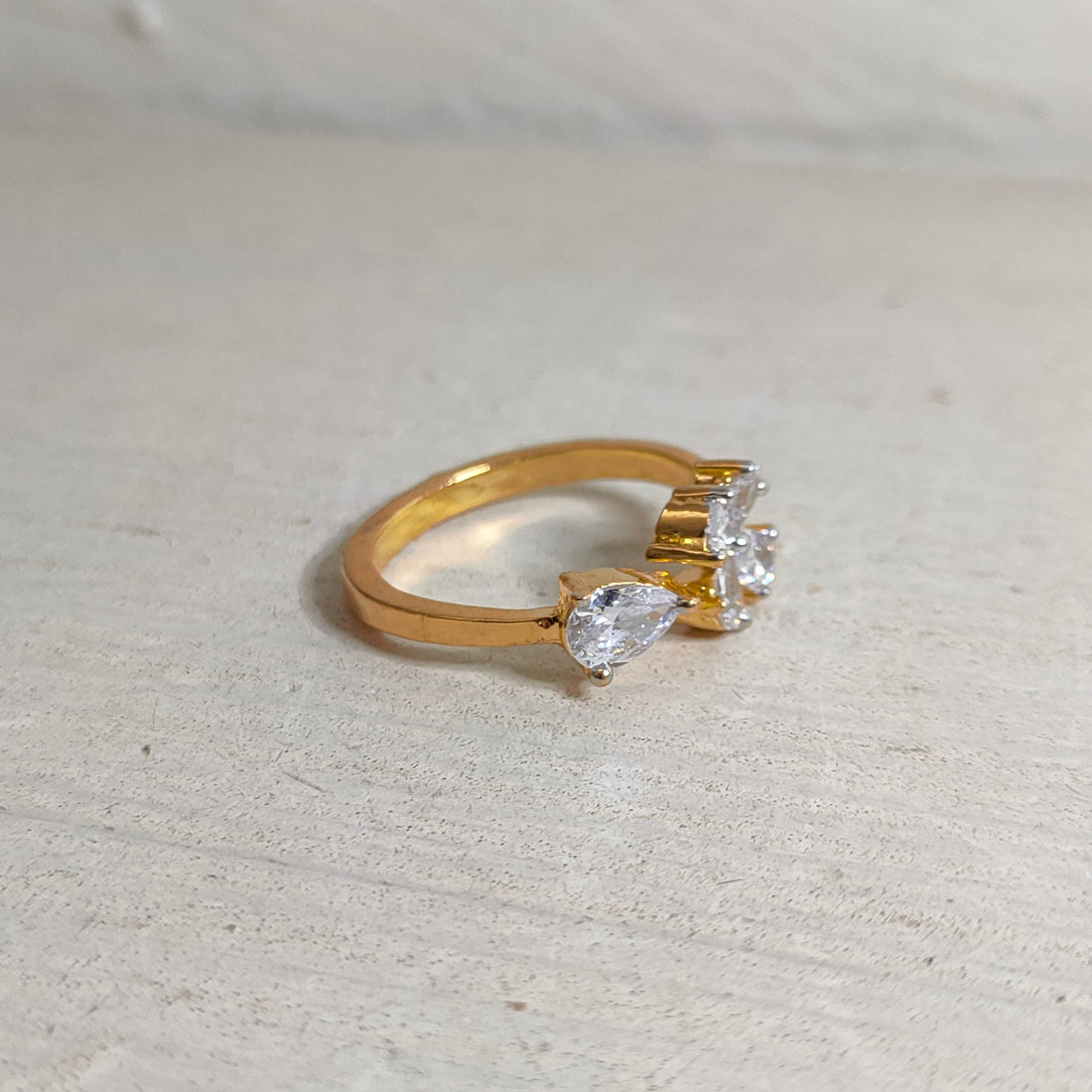 Gold Clover Ring