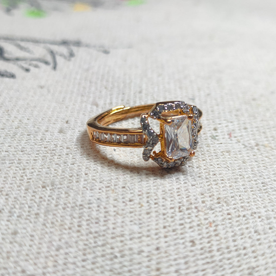 Halo Gemstone Rings