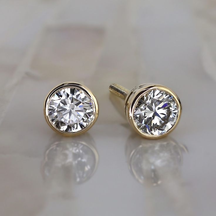 Diamond/CZ Stud Earrings